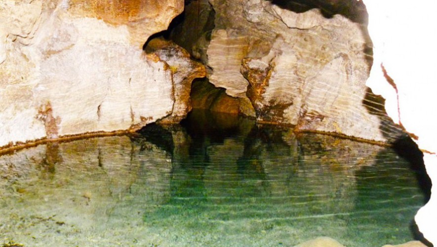 Cuevas del Negro2 885x500